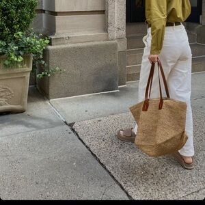 Stylish raffia bag 🤩